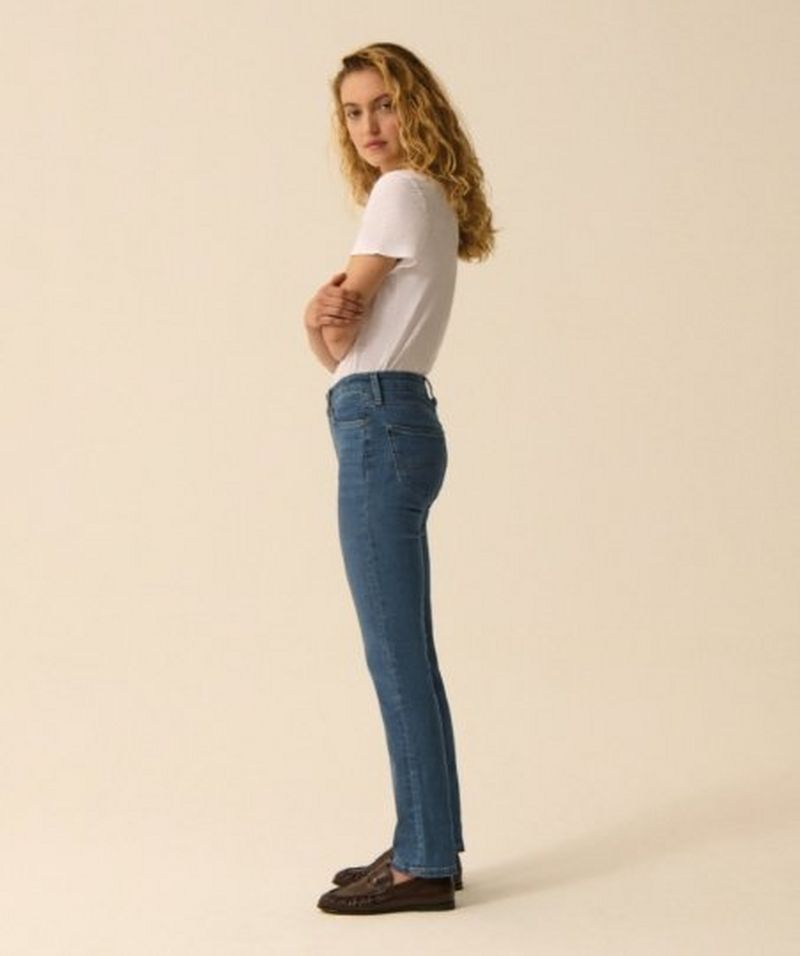 ELLY